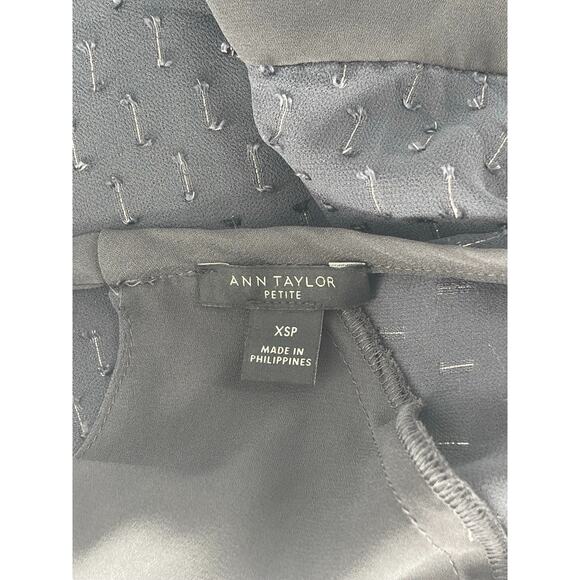 Ann Taylor Black Embroidered Tie Back Short Sleeve Blouse Women's Size XSP - Picture 5 of 6